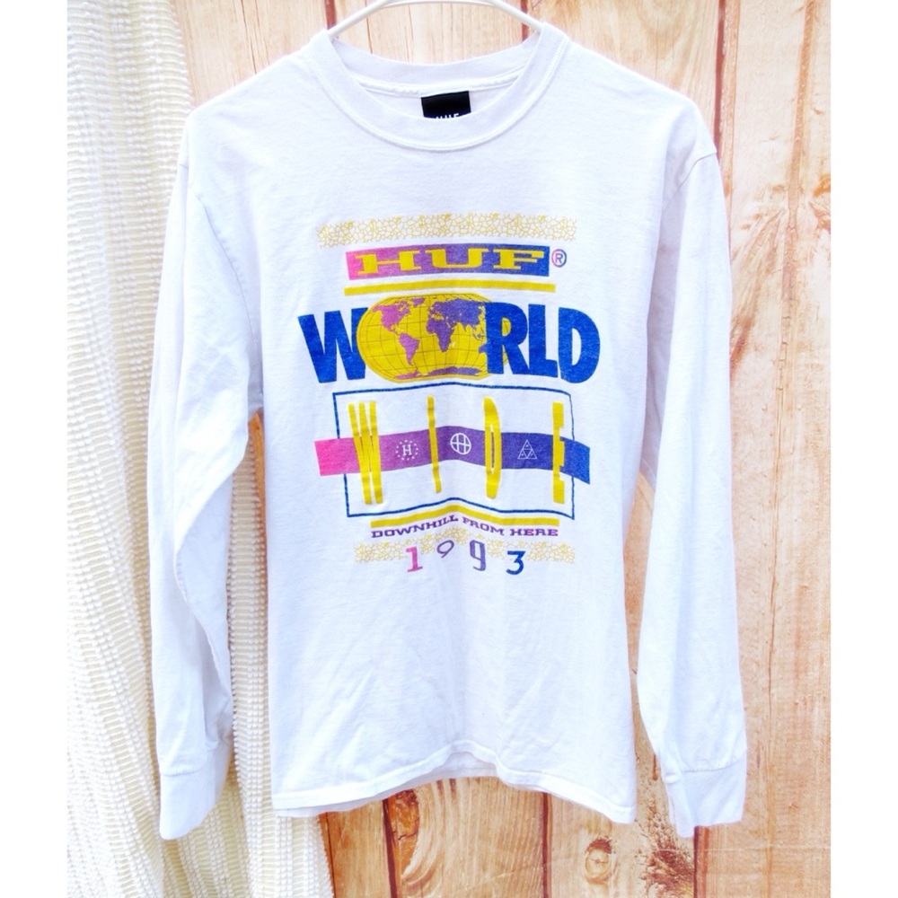 HUF World Wide Graphic Long Sleeve - Picture 1 of 7